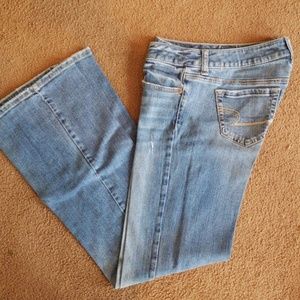 American eagle favorite boyfriend size 4